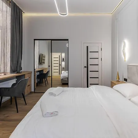 On Lepkokho Street Apartment Lemberg