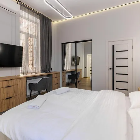 Apartment On Lepkokho Street *